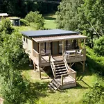 Campsite Confortable 5 Pers Avec Terrasse A - Api-1-52-1248