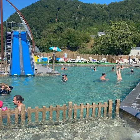 Confortable 5 Pers Avec Terrasse à - Api-1-52-1248 *