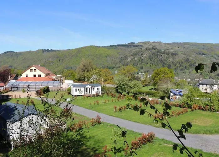 Confortable 5 Pers Avec Terrasse à - Api-1-52-1248 *